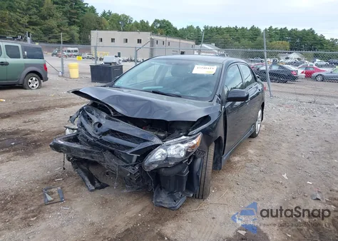 2013 Toyota Corolla S z USA, uszkodzony, nr VIN 2T1BU4EE8DC010490